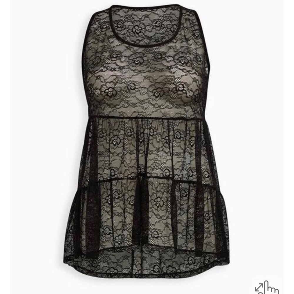 Witchy vibes Torrid size 5 Sheer Lace Crew Neck Tiered Babydoll Tunic Tank